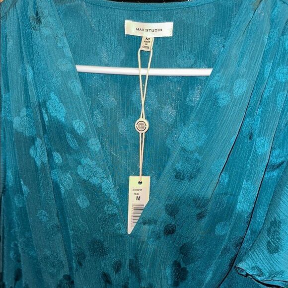 Max Studio Teal Blue Jacquard Chiffon Wrap Style Flutter Sleeve Blouse - Picture 9 of 11